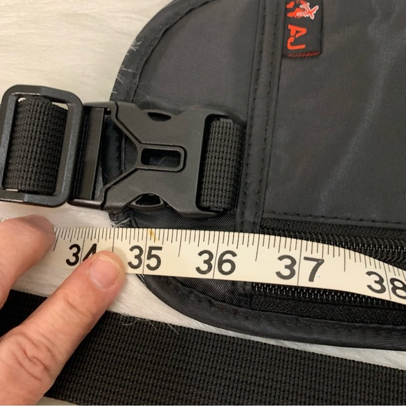 Black Crossbody Travel Canvas Anti-theft Slim Hidden Fanny Pack Wallet Bag - Picture 10 of 11